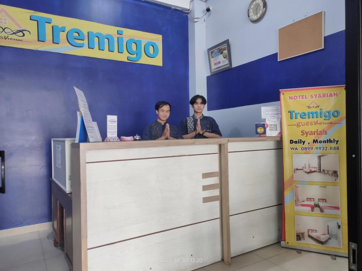 Hotel Syariah Tremigo Guesthouse Cirebon Esterno foto