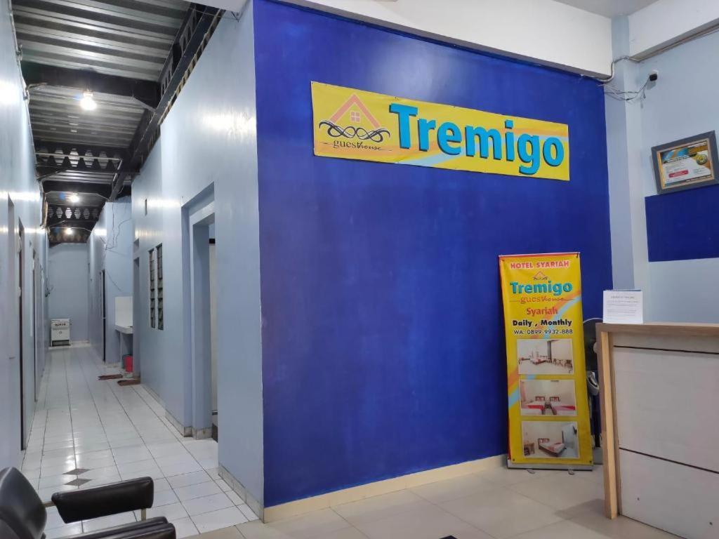 Hotel Syariah Tremigo Guesthouse Cirebon Esterno foto